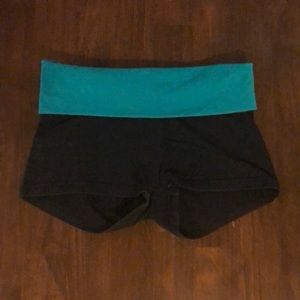 Aerie Slim Gym Short